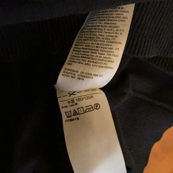 Old Navy black men’s knit V-neck Sweater Sz  XL - Picture 7 of 8